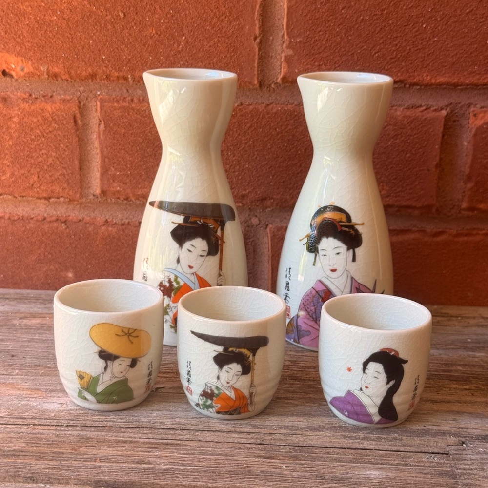 Vintage Sake Set Japanese Geisha Design Porcelain Made in Japan